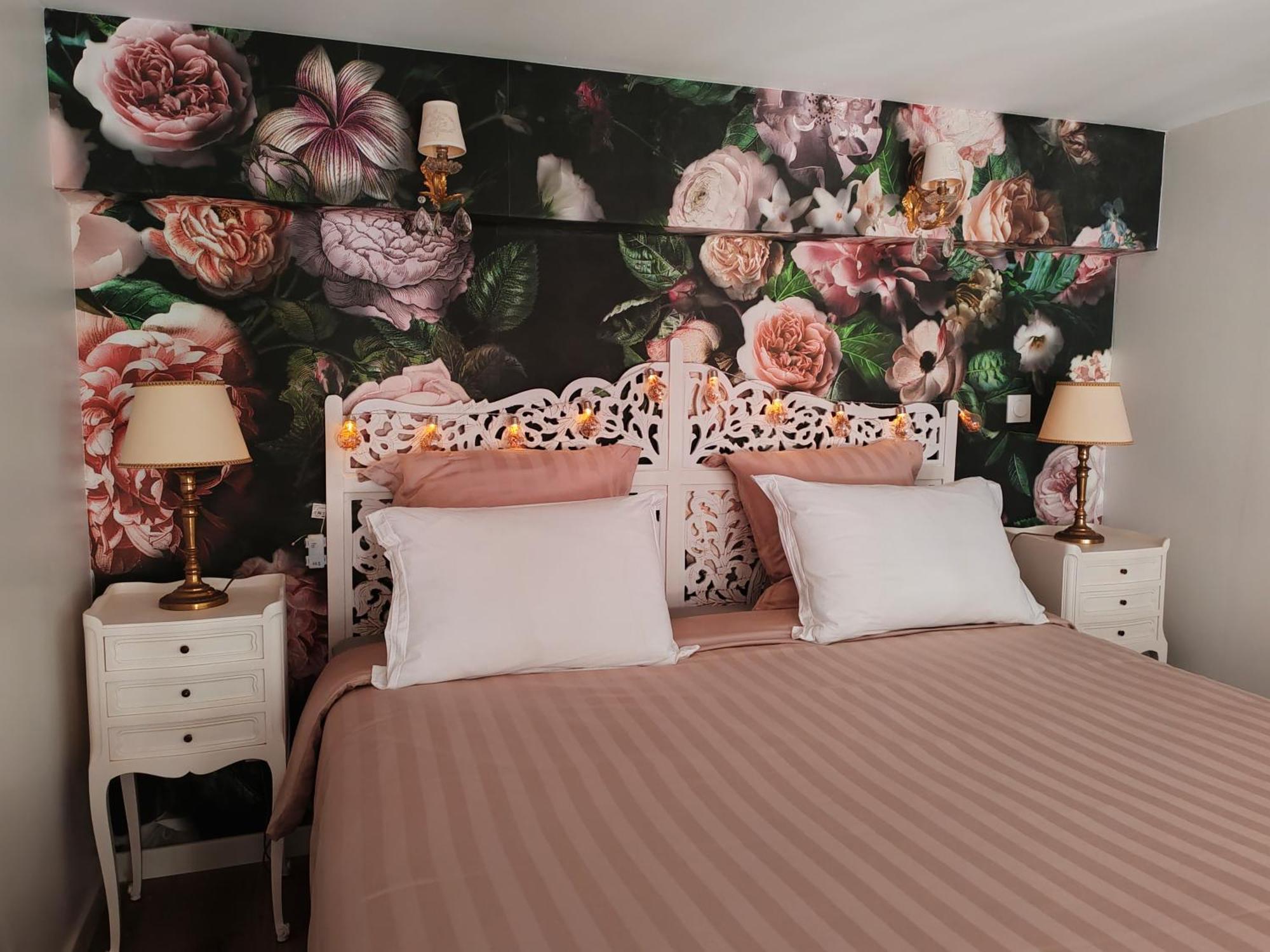 Appartement Bulle D'Antan En Coeur De Ville - Monument Classe Historique - Grand Jaccuzi Кастр Екстериор снимка